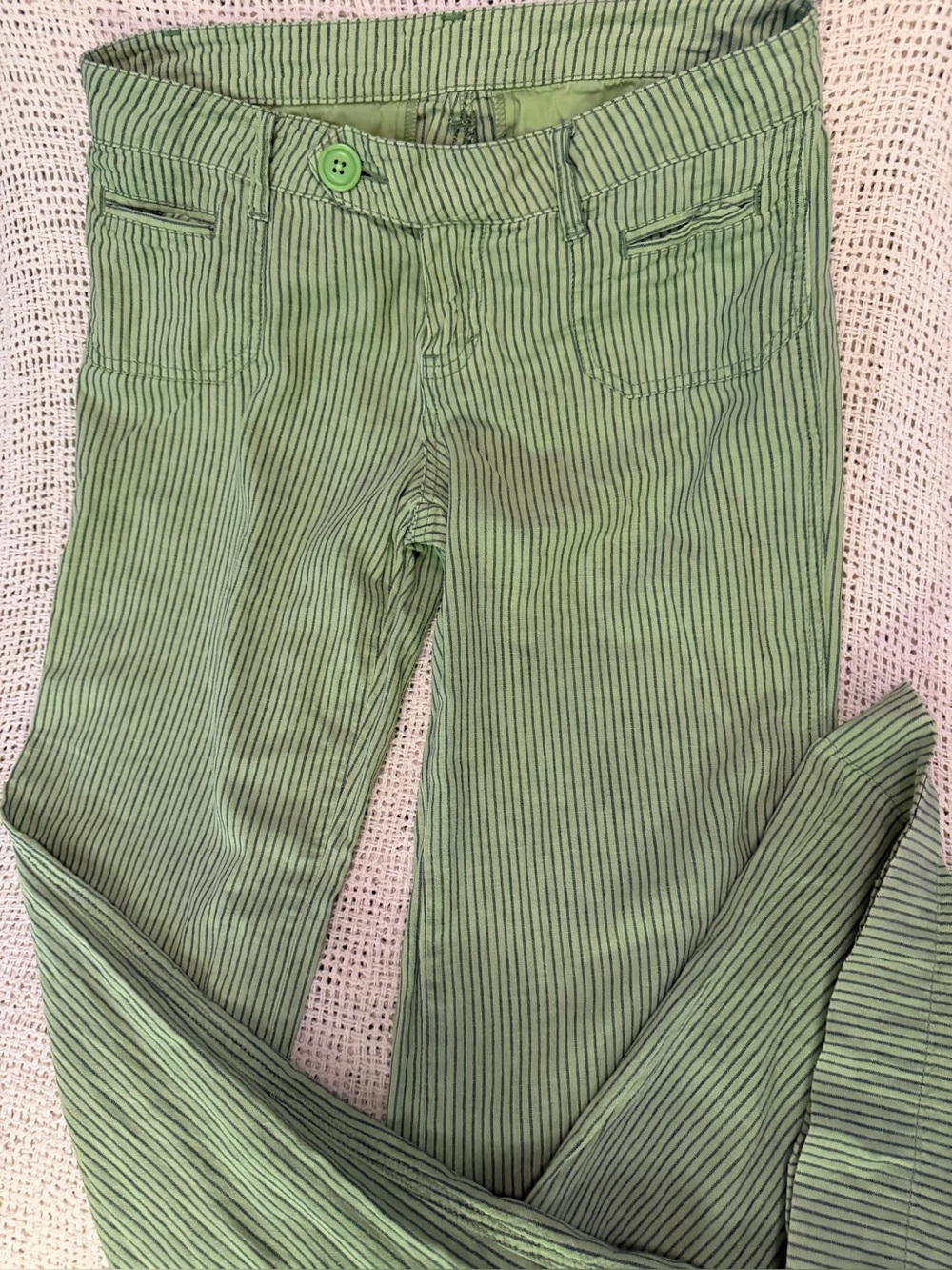 Delia’s cotton linen wide leg pants     size 2
Low rise wide leg trousers
